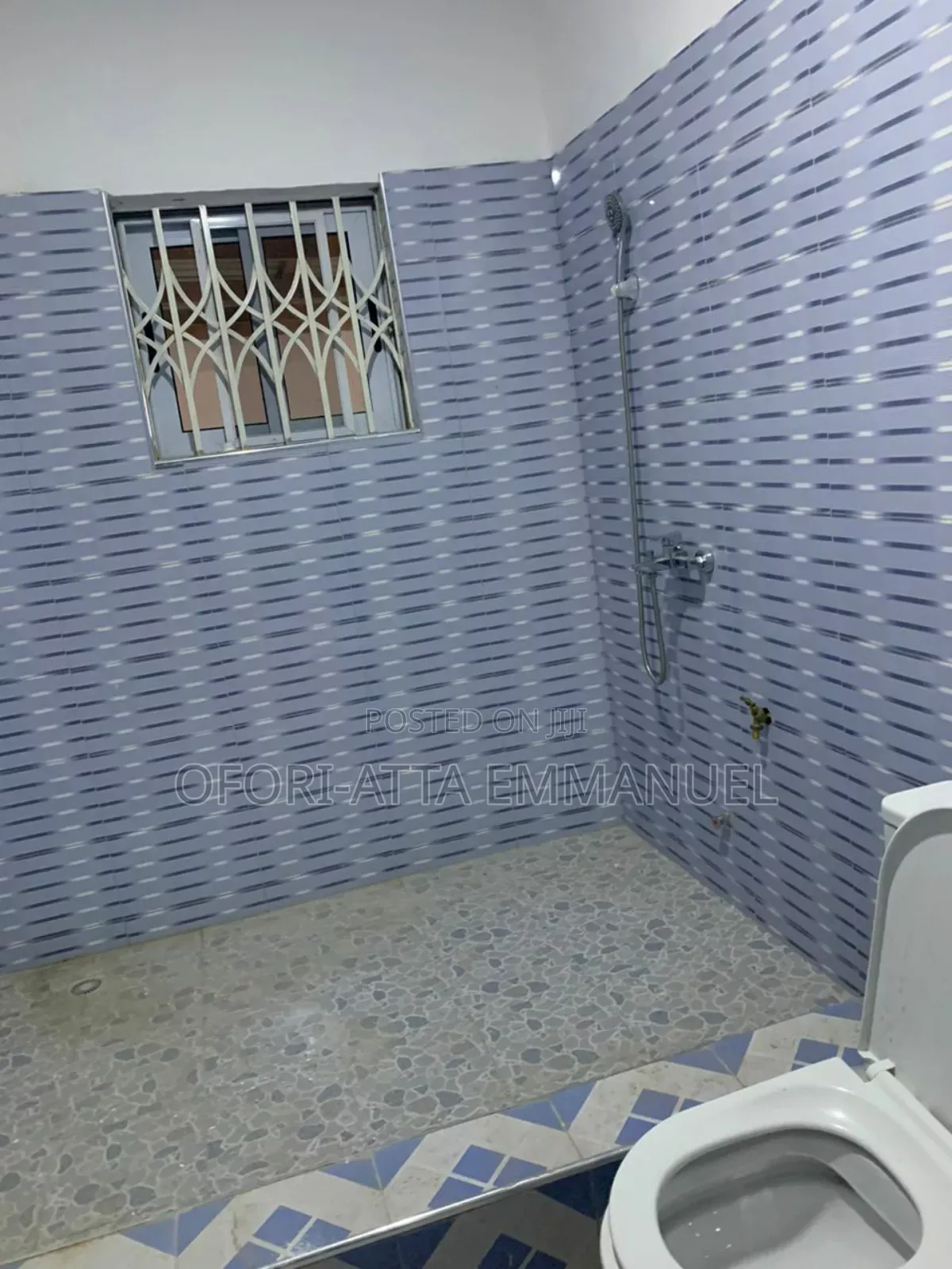2bdrm Apartment in Amasaman 3Junction, Pokuase for rent