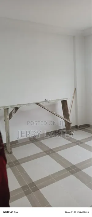 1bdrm Apartment in Dansoman Exhibition for rent