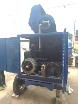 Self Loader Concrete Mixer