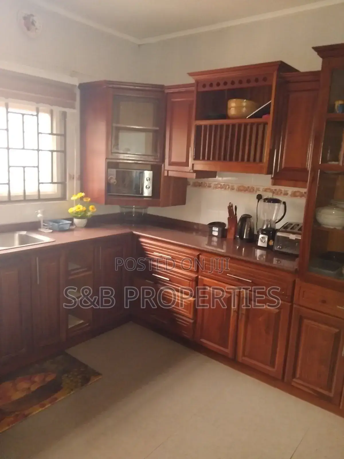 Furnished 3bdrm House in Devtraco, Spintex for rent