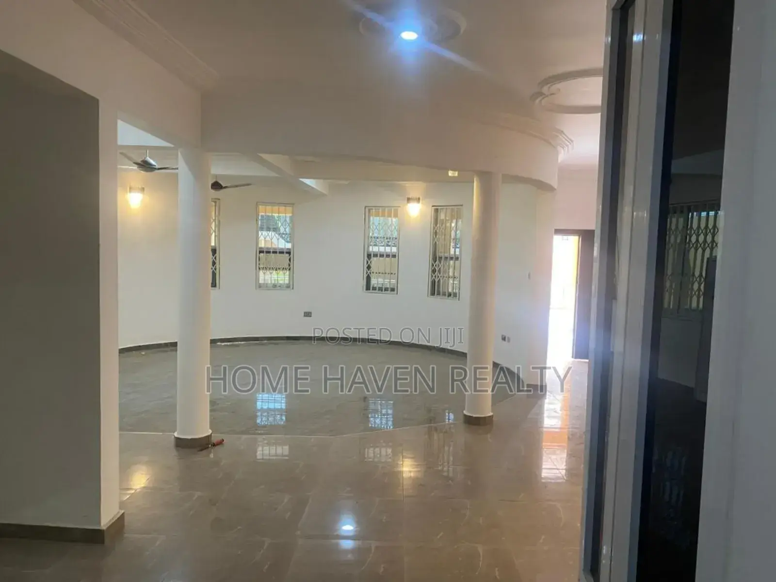 7bdrm House in Adjiriganor, East Legon for rent