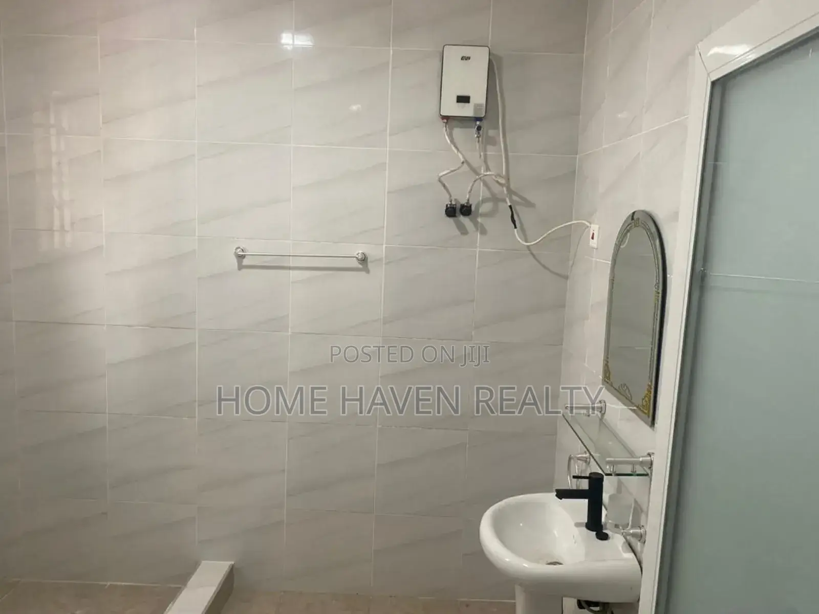 7bdrm House in Adjiriganor, East Legon for rent