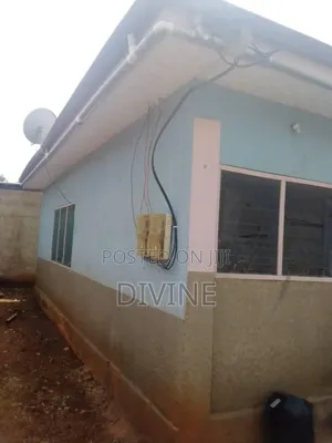 Furnished 4bdrm Bungalow in Kumasi Metropolitan for sale