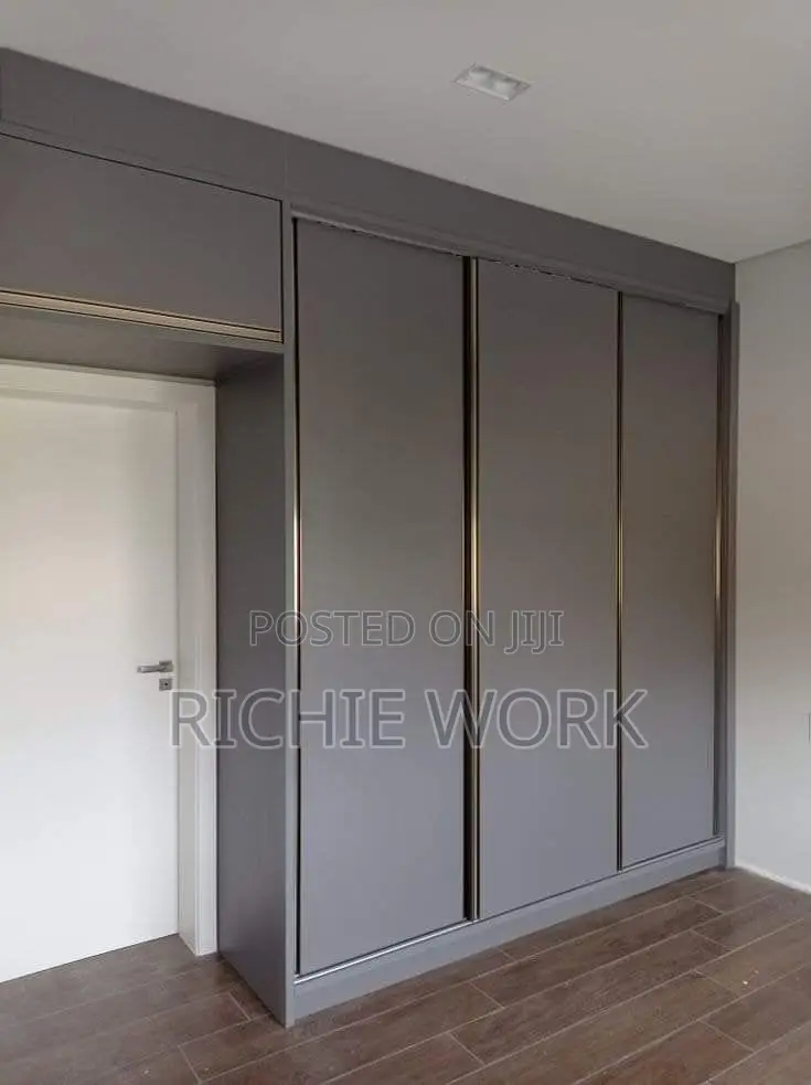 Sliding Wardrobe Installer