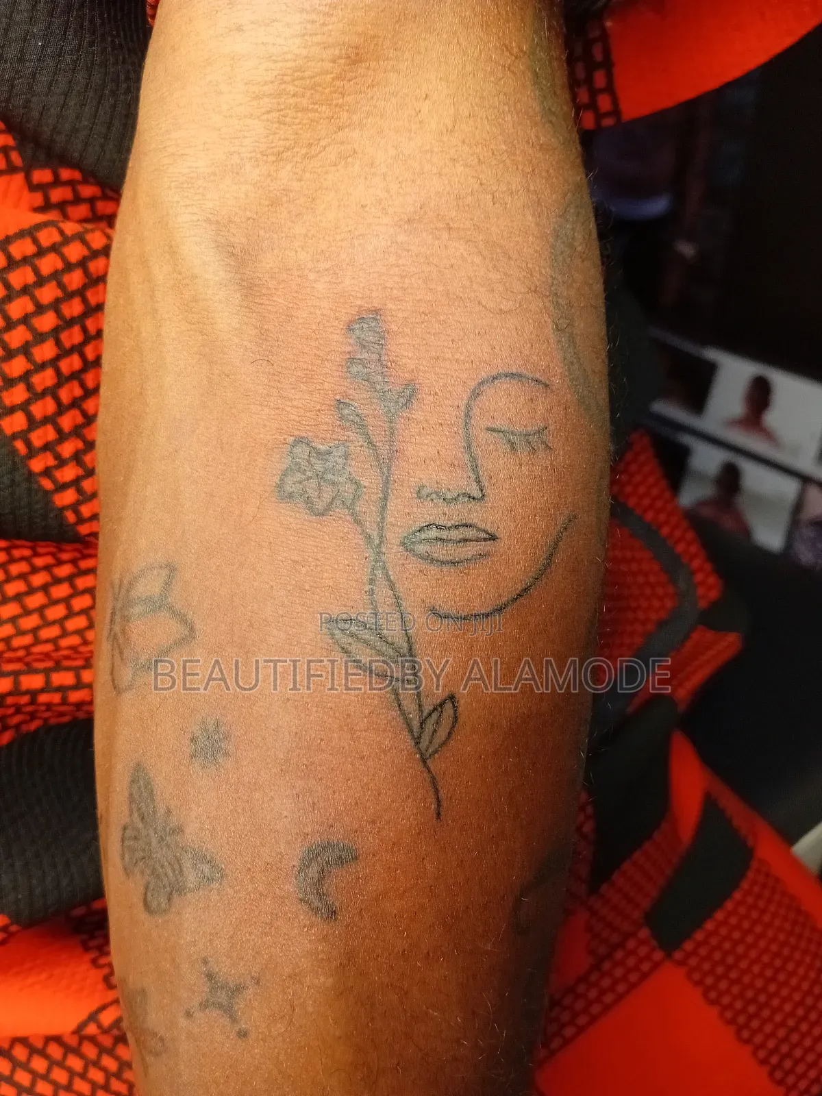 Tattoo and Piercing Studio Service