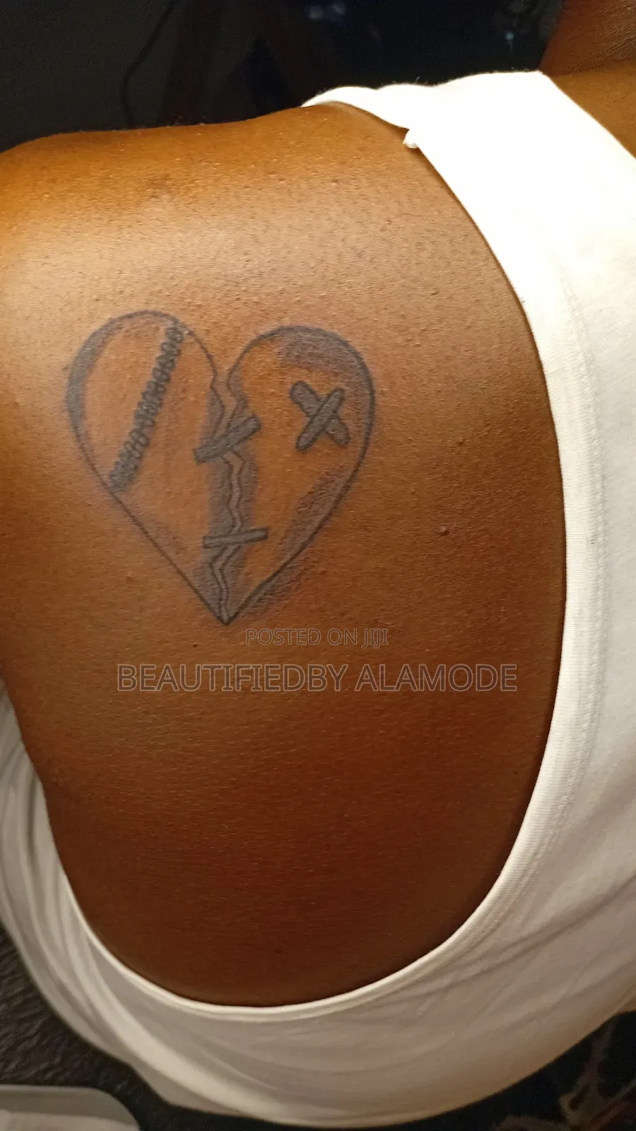Tattoo and Piercing Studio Service