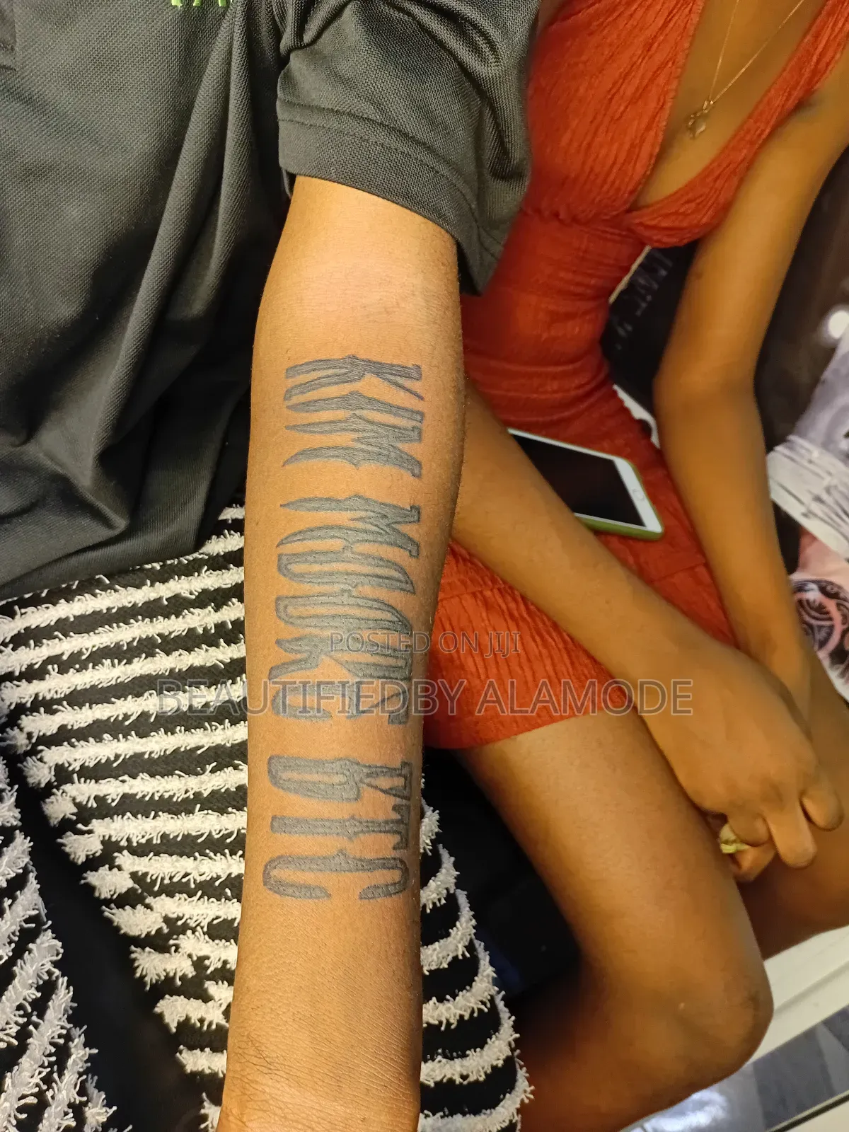 Tattoo and Piercing Studio Service