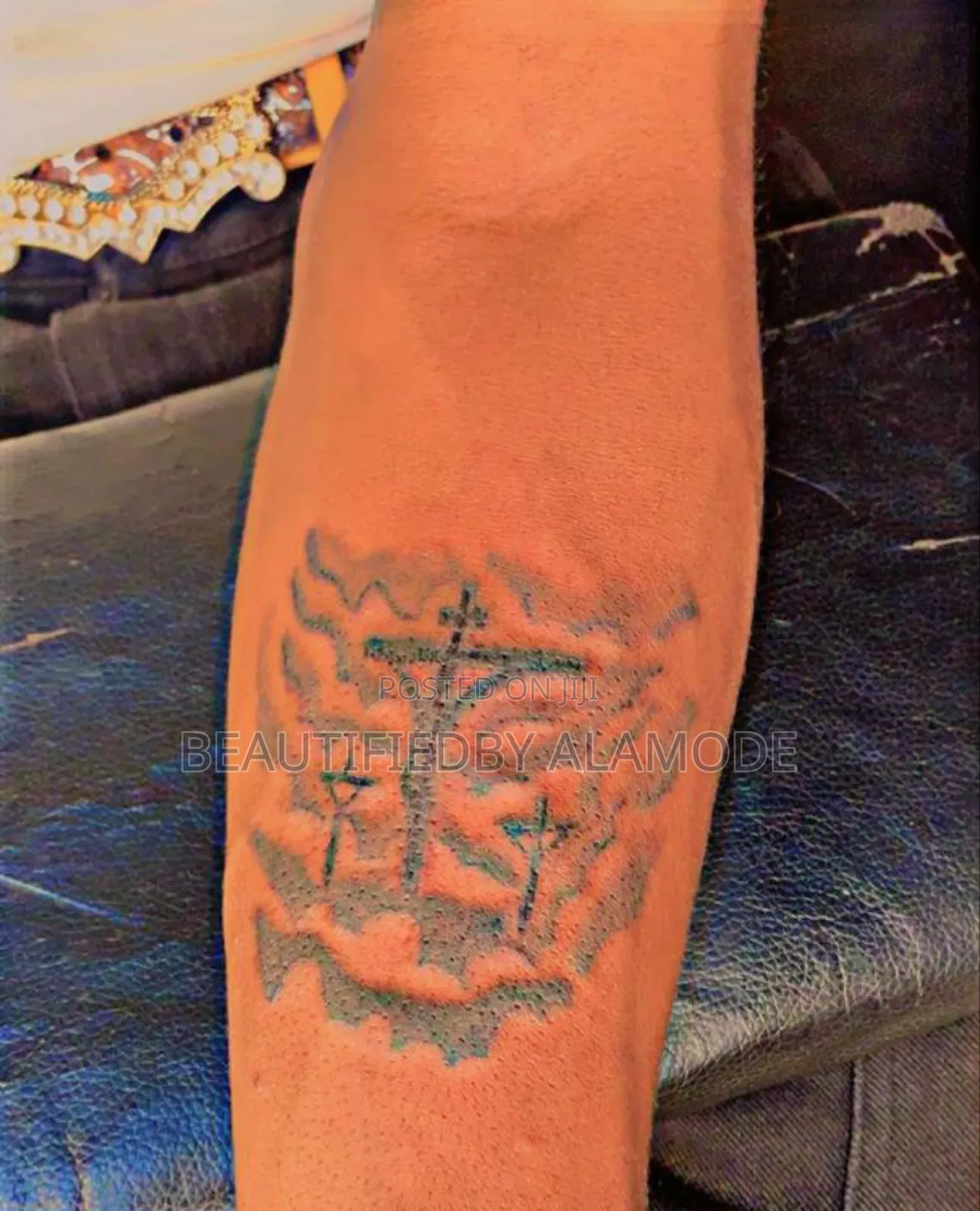 Tattoo and Piercing Studio Service