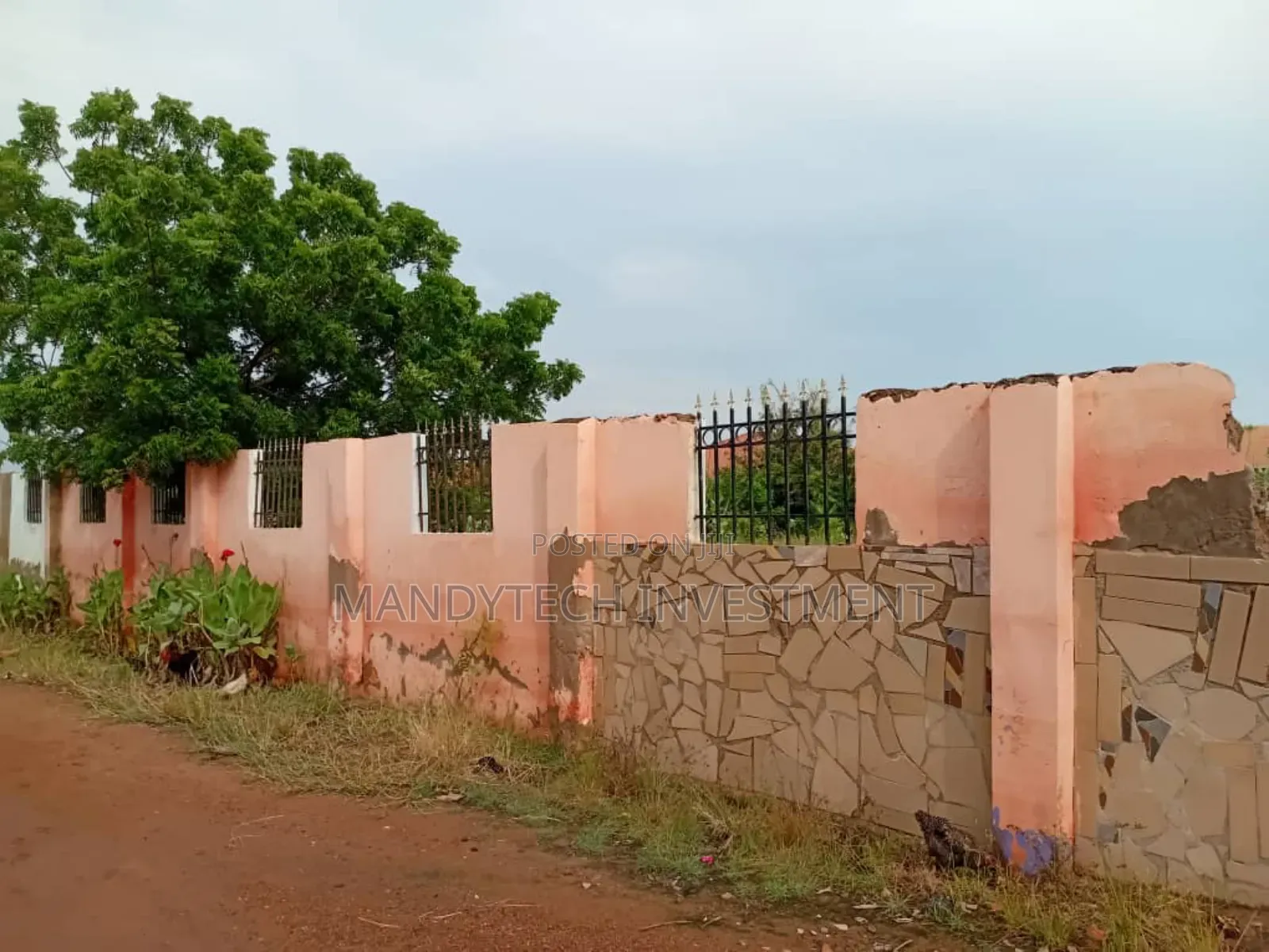 Classic One and Half Plots - New Legon