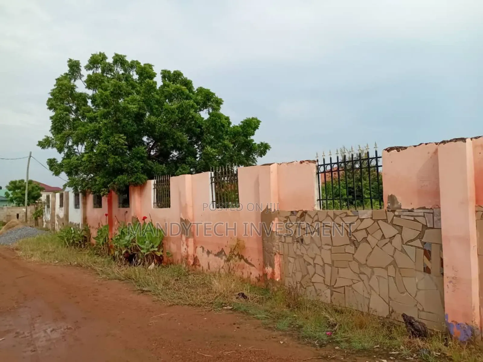Classic One and Half Plots - New Legon