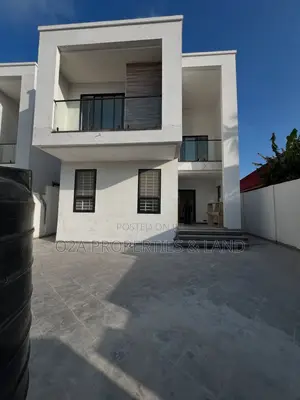 4bdrm House in Spintex, Baatsona Total for sale