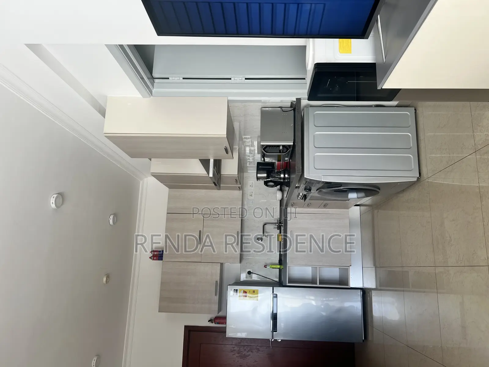 One Bedroom and Hall Apartment (Fully Furnished)