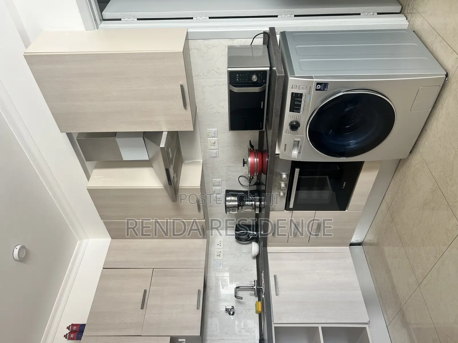One Bedroom and Hall Apartment (Fully Furnished)