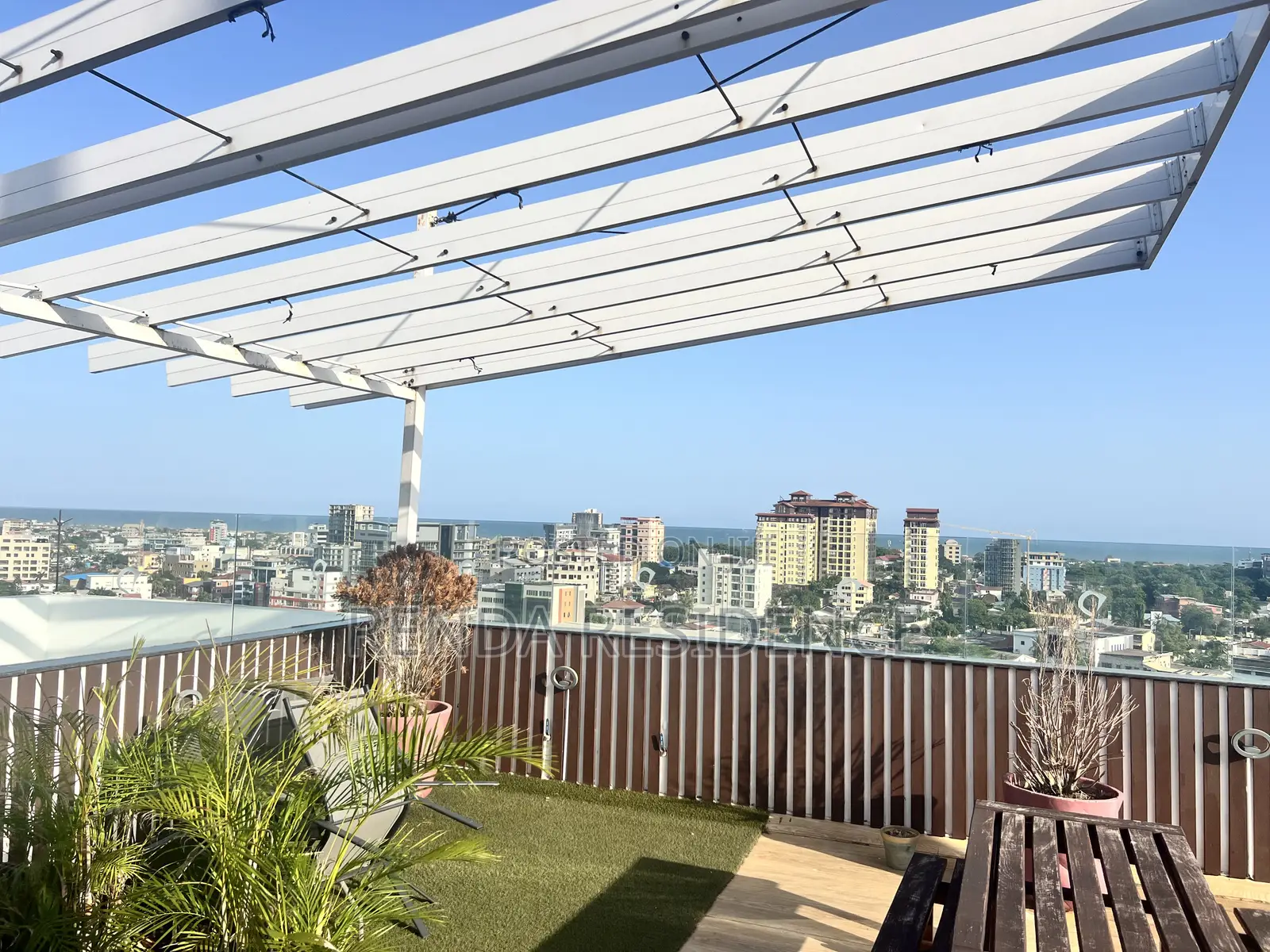 One Bedroom and Hall Apartment (Fully Furnished)