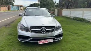 Photo - Mercedes-Benz C250 2014 Silver