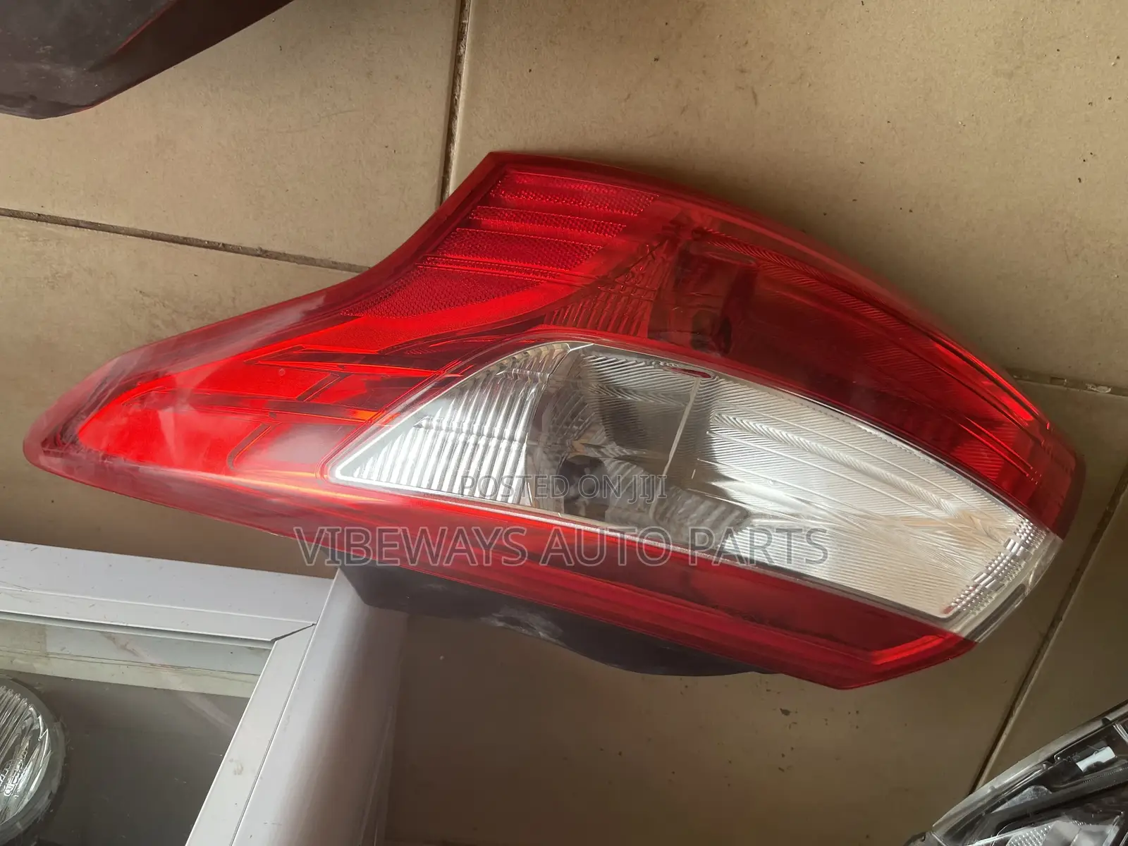 Ford Focus 2012-2014 Taillight Used