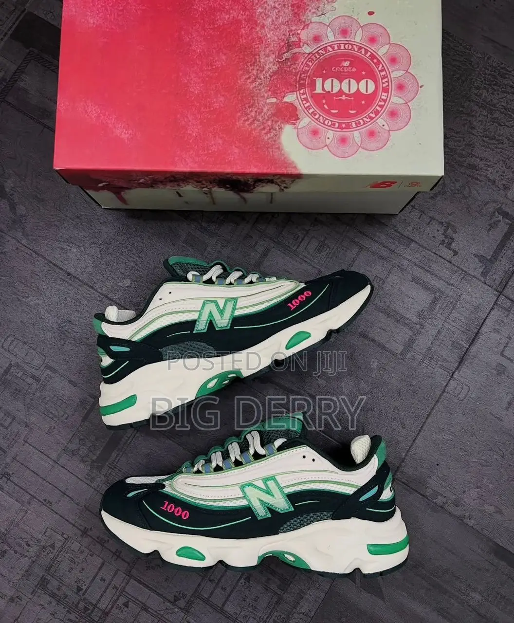 Pine New Balance 1000