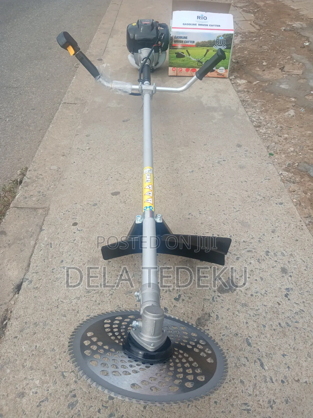 Rio 3in1,Brush Cutter, Weed Cutter, 4 Stroke Gasoline Engine