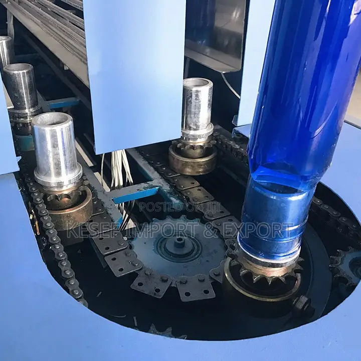 Bottle Blow Molding Machine