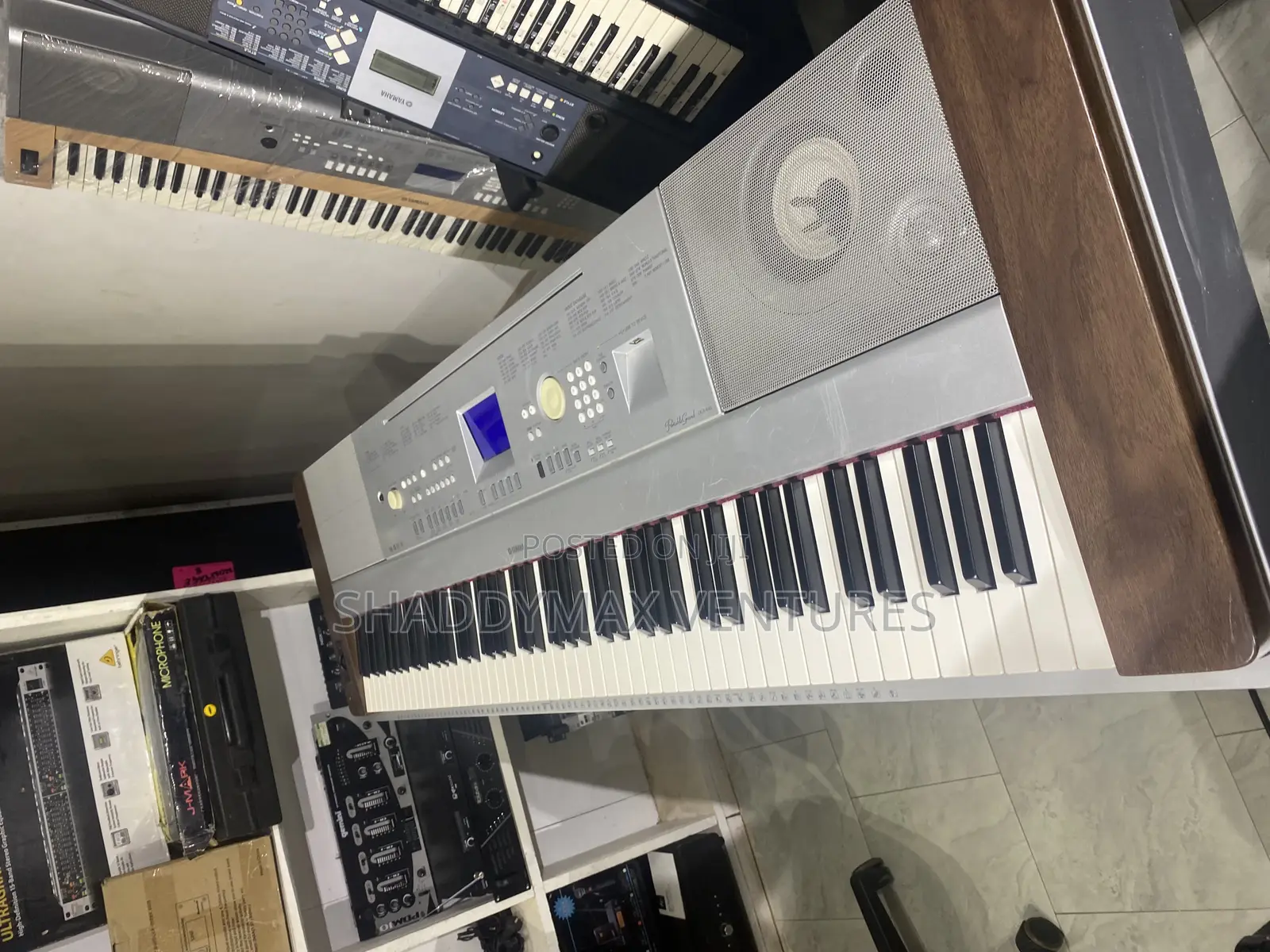 Yamaha Dgx640 Portable Grand Keyboard