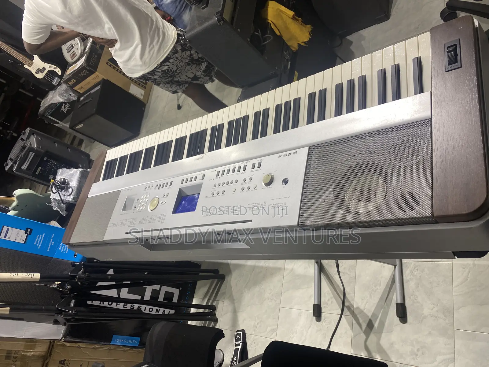 Yamaha Dgx640 Portable Grand Keyboard