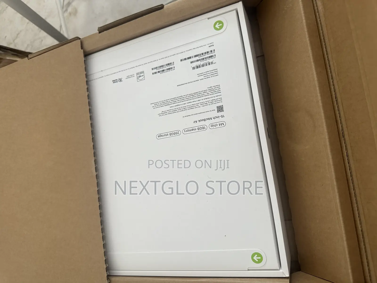 New Laptop Apple MacBook Air 16GB Apple M4 SSD 16 GB