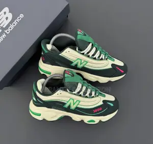 New Balance 1000 Green/White Sneaker