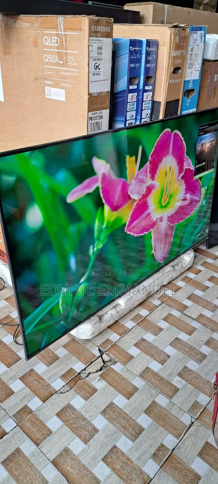Samsung 55" Class Qled Q70c Uhd Smart Alexa Apple Airpla