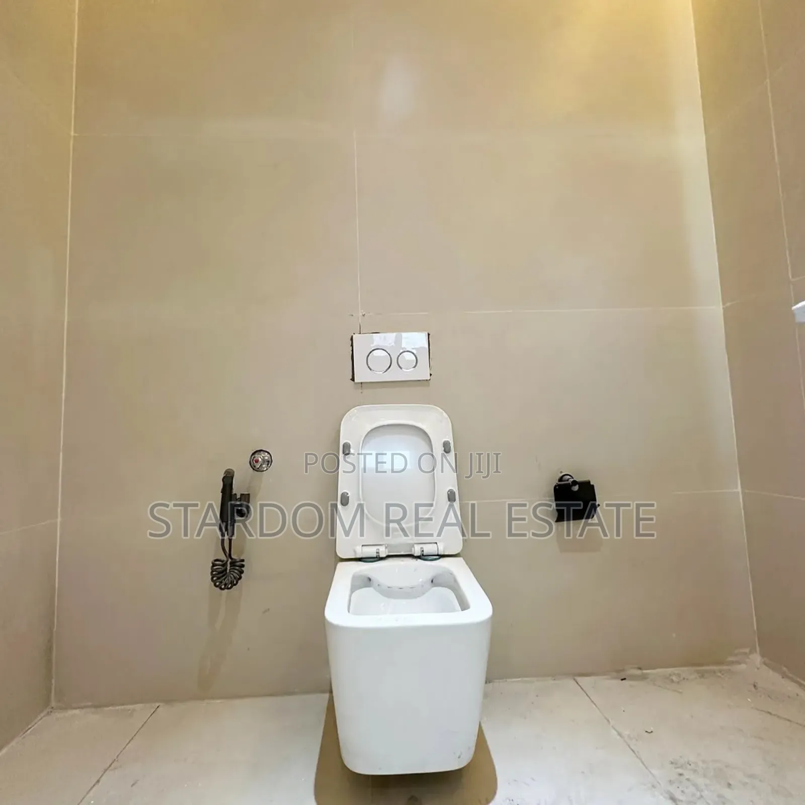 3bdrm Duplex in East Legon Hills for sale