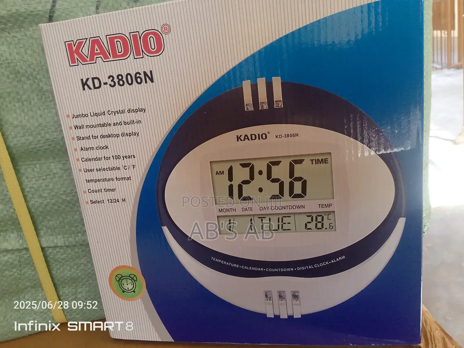 Kadio Digital Clock
