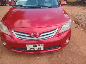 Photo - Toyota Corolla 2013 Red