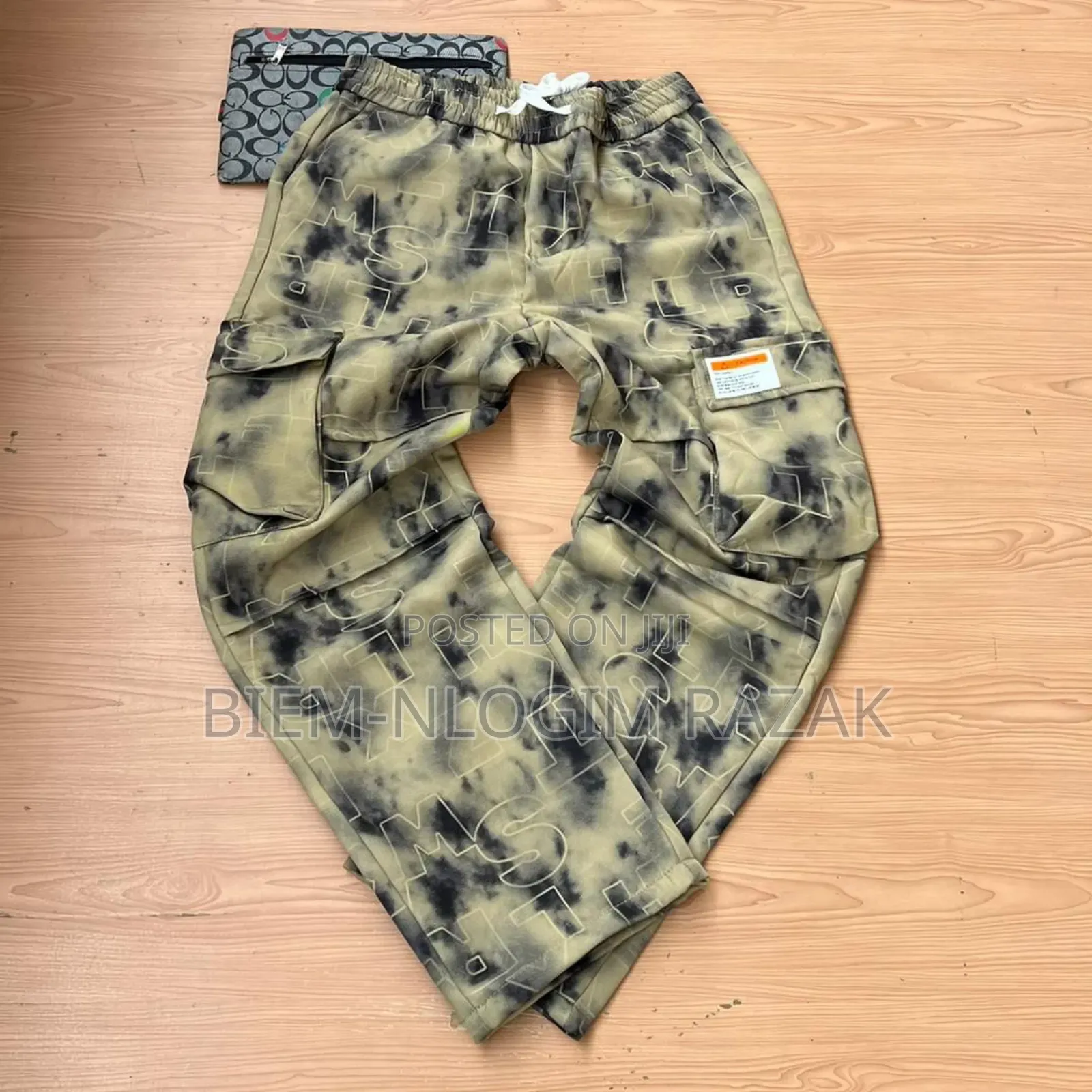 Original Plain Cargo Pants Available in Stock