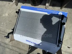 Toyota Rav4 2019,2020,2021,2022 Radiator Tank/ Water Tank