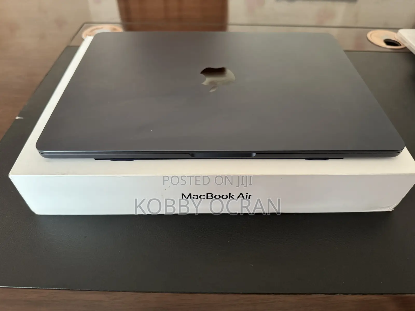Laptop Apple MacBook Air 2022 M2 8GB Apple M2 SSD 256GB