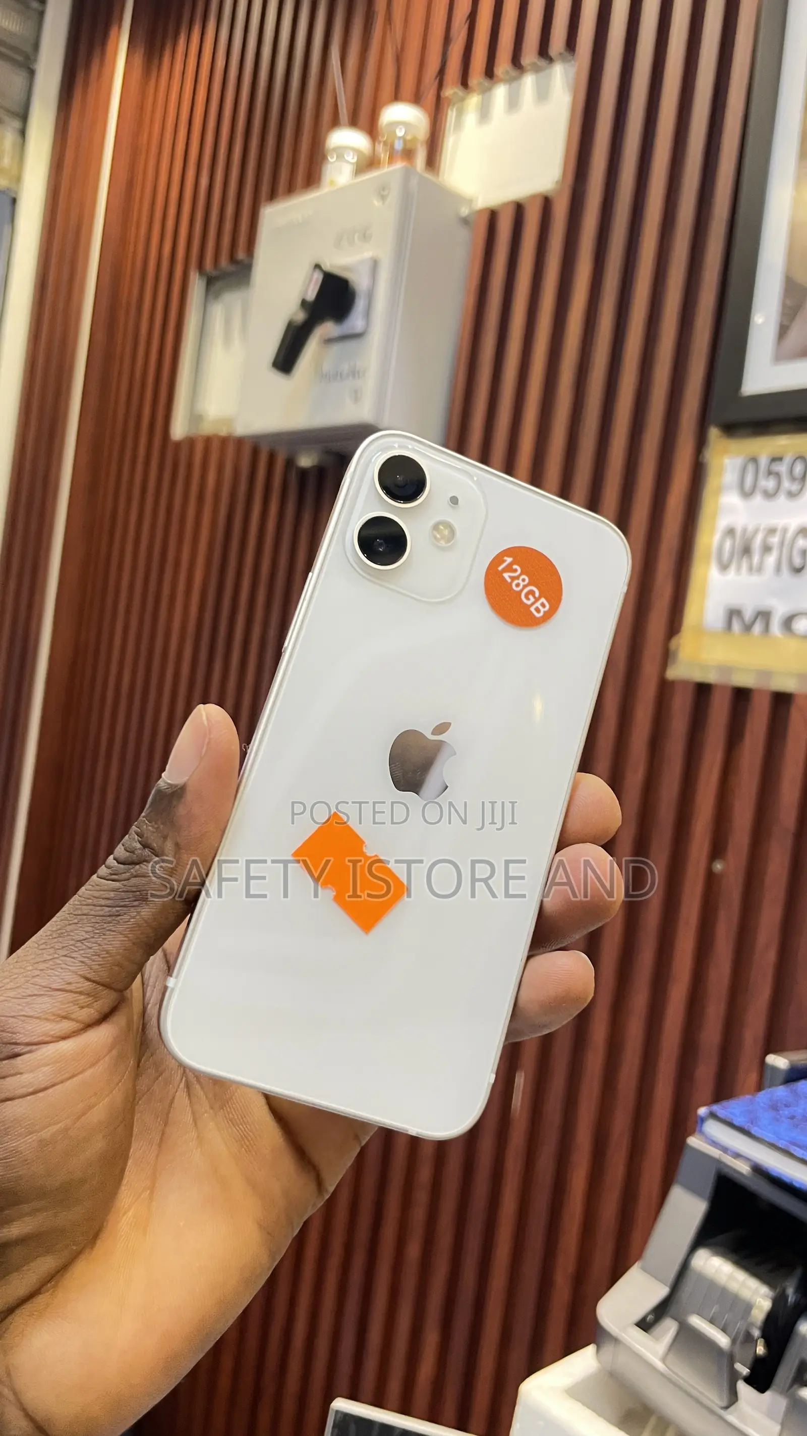 New Apple iPhone 12 mini 128 GB White