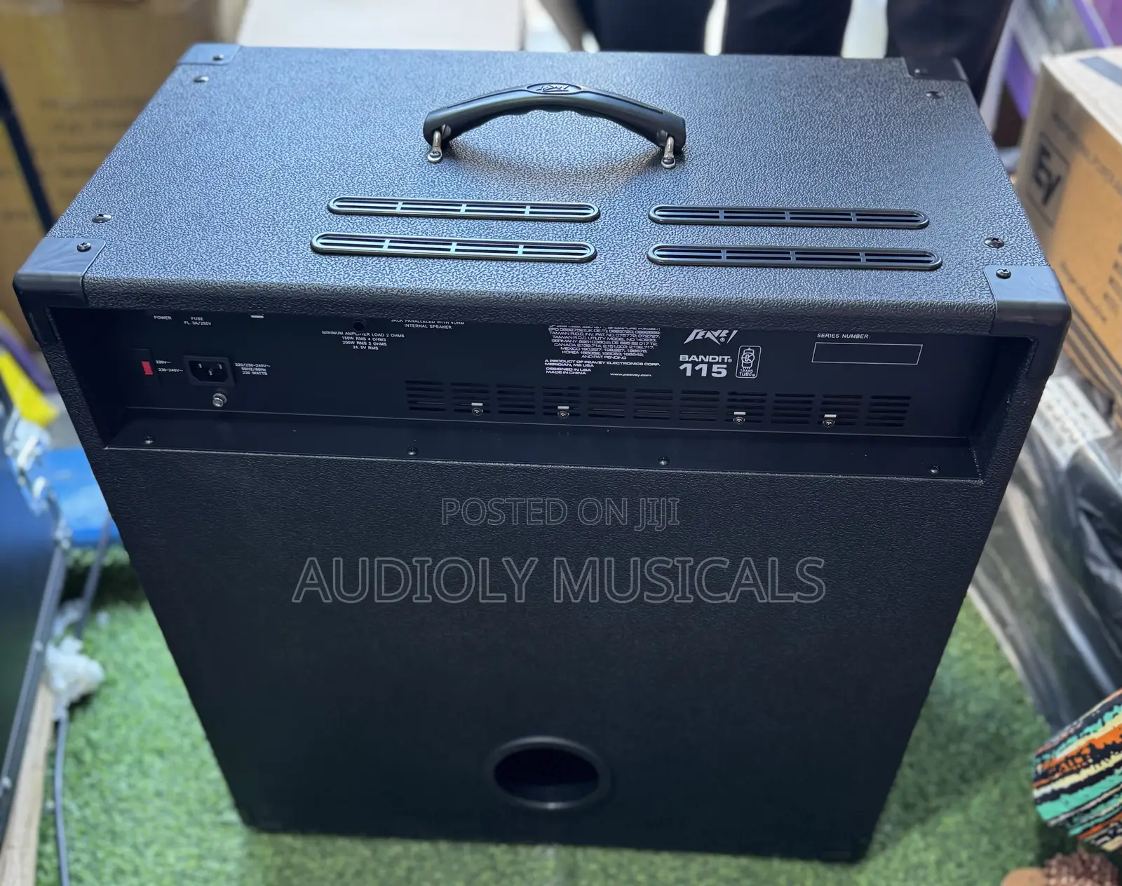 Peavey Bandit 115 Bass Guitar Combo