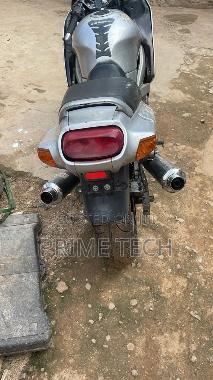 Kawasaki 1998 Silver