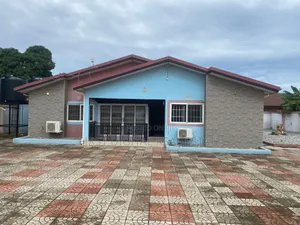 3 Bedroom Self Compound at Broadcasting for Rent