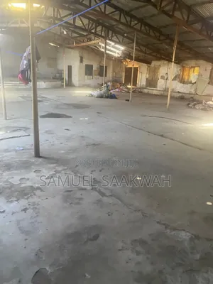 One and Half Plots for Sales at Lapaz