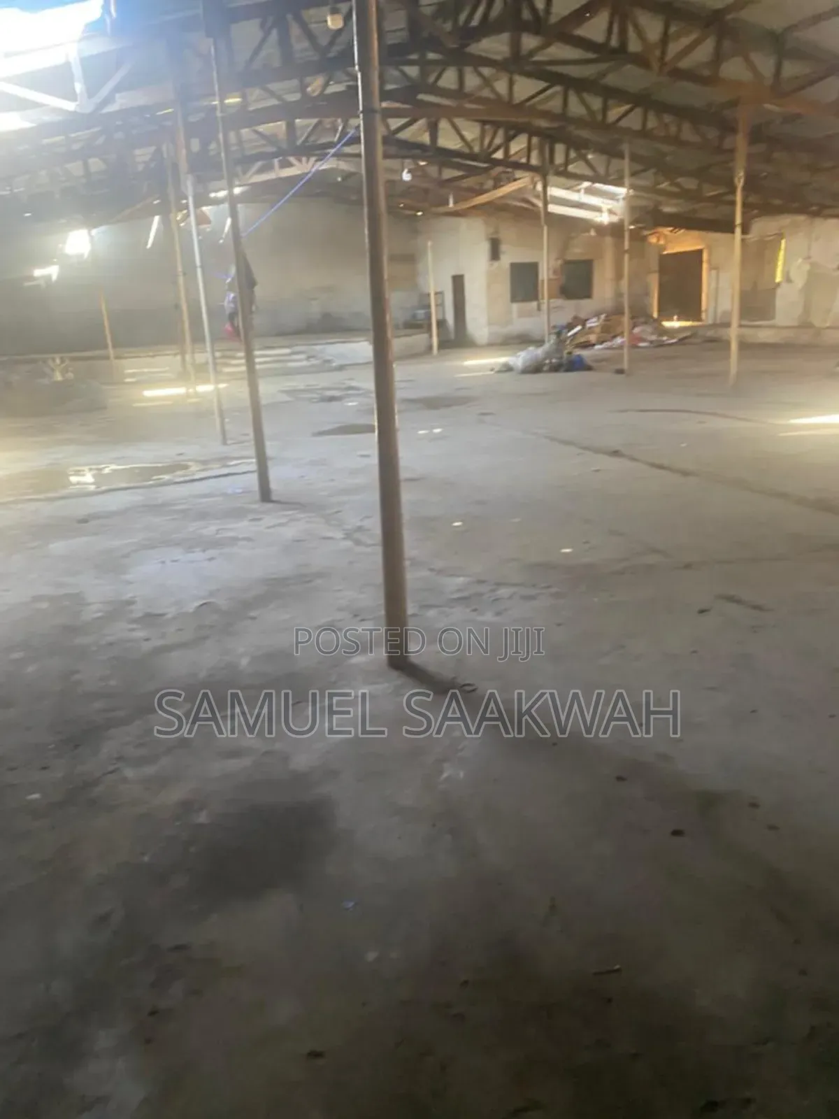One and Half Plots for Sales at Lapaz