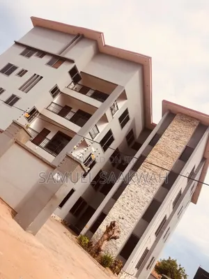 2bdrm Apartment in Auntie Aku for rent