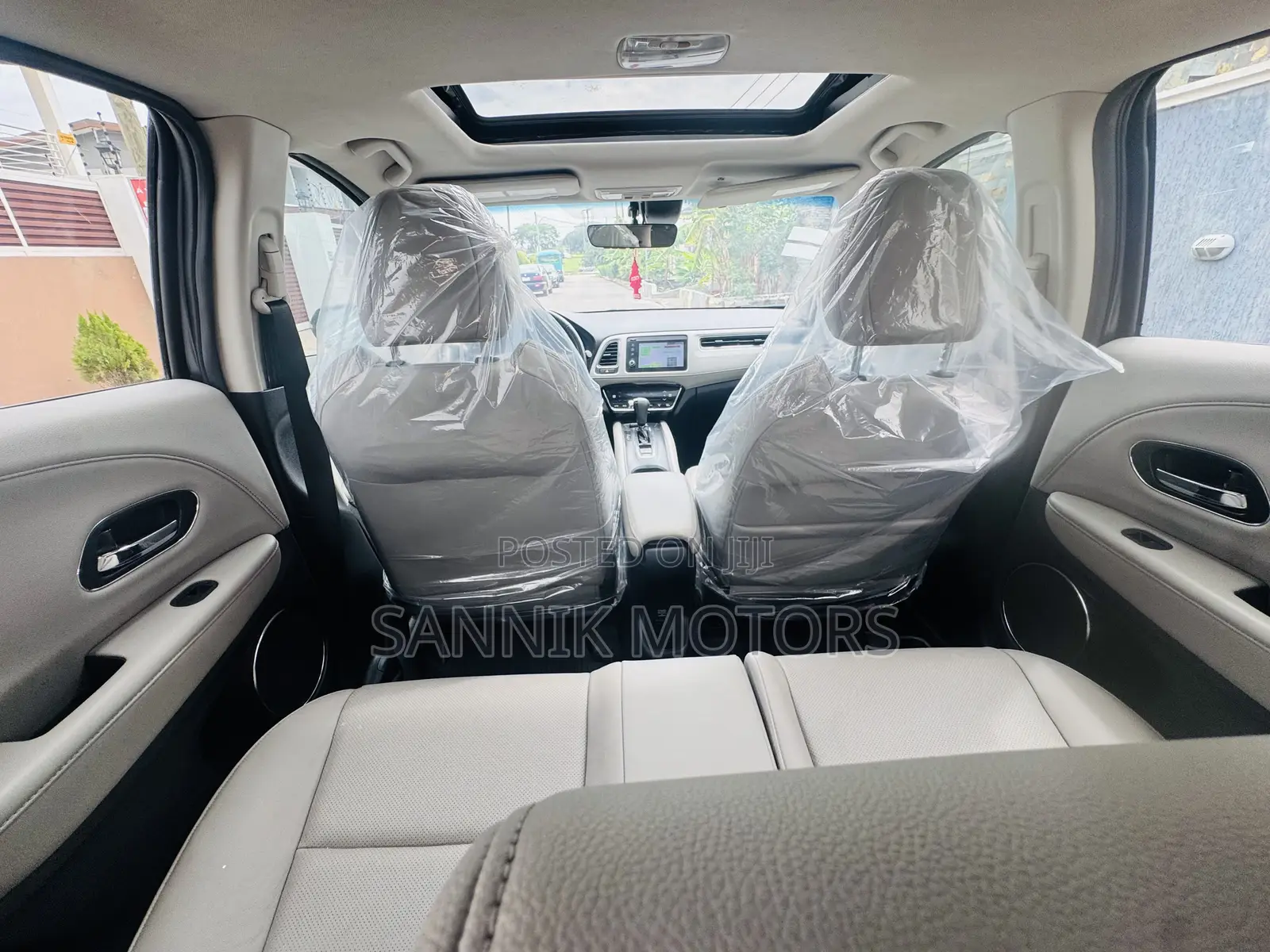 Honda HR-V Touring AWD 2020 Gray