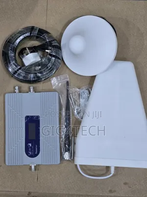 Photo - 4 Band Signal Booster 900/1800/2100/2600mhz Network