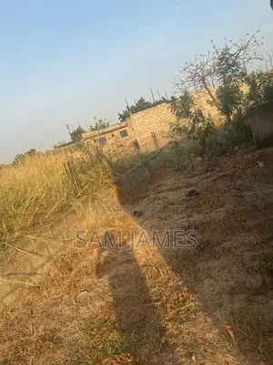 75 X 90( Full Plot) Road Side Land at Oyibi