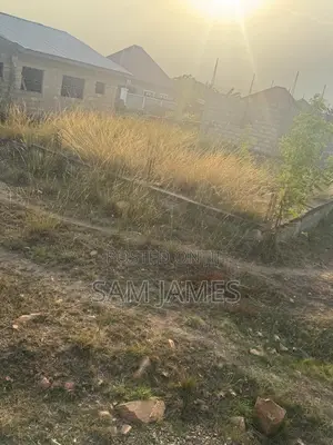75 X 90( Full Plot) Road Side Land at Oyibi