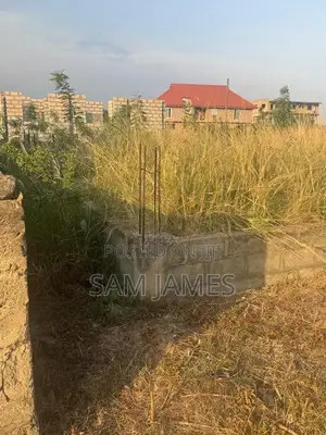 75 X 90( Full Plot) Road Side Land at Oyibi