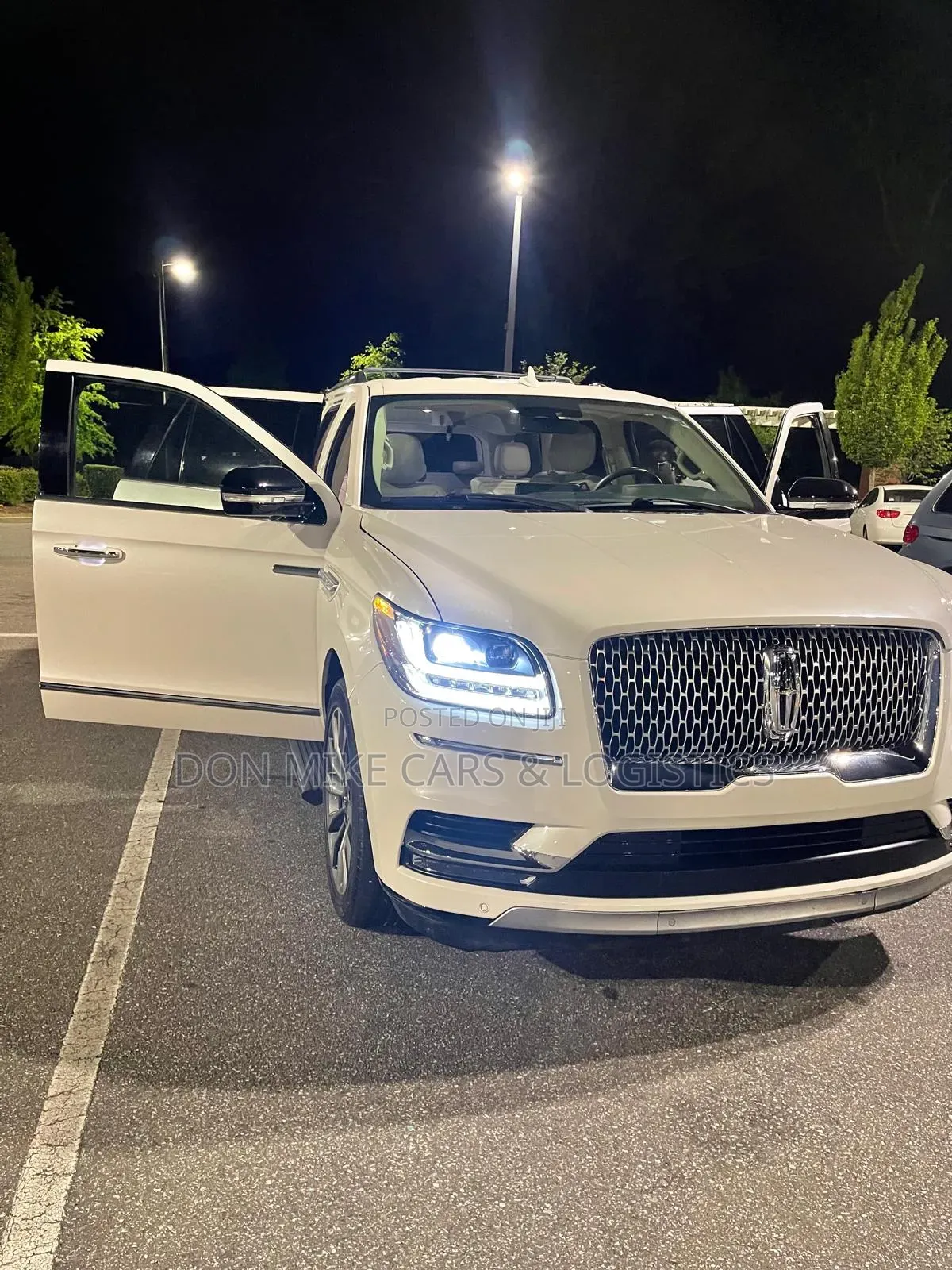Lincoln Navigator L 2019 White