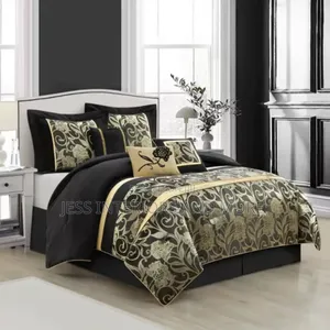 7pc Mollybee Comforter Set