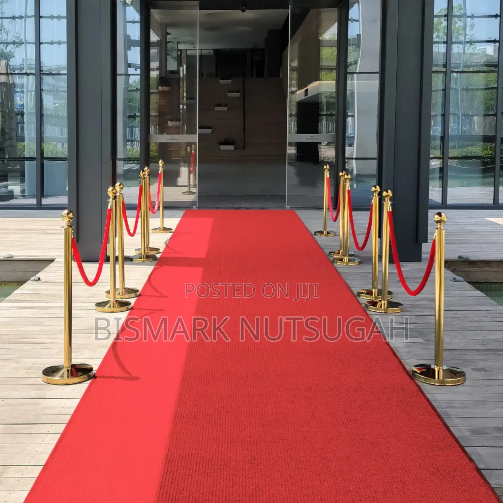Red Carpet Stanchion Barrier