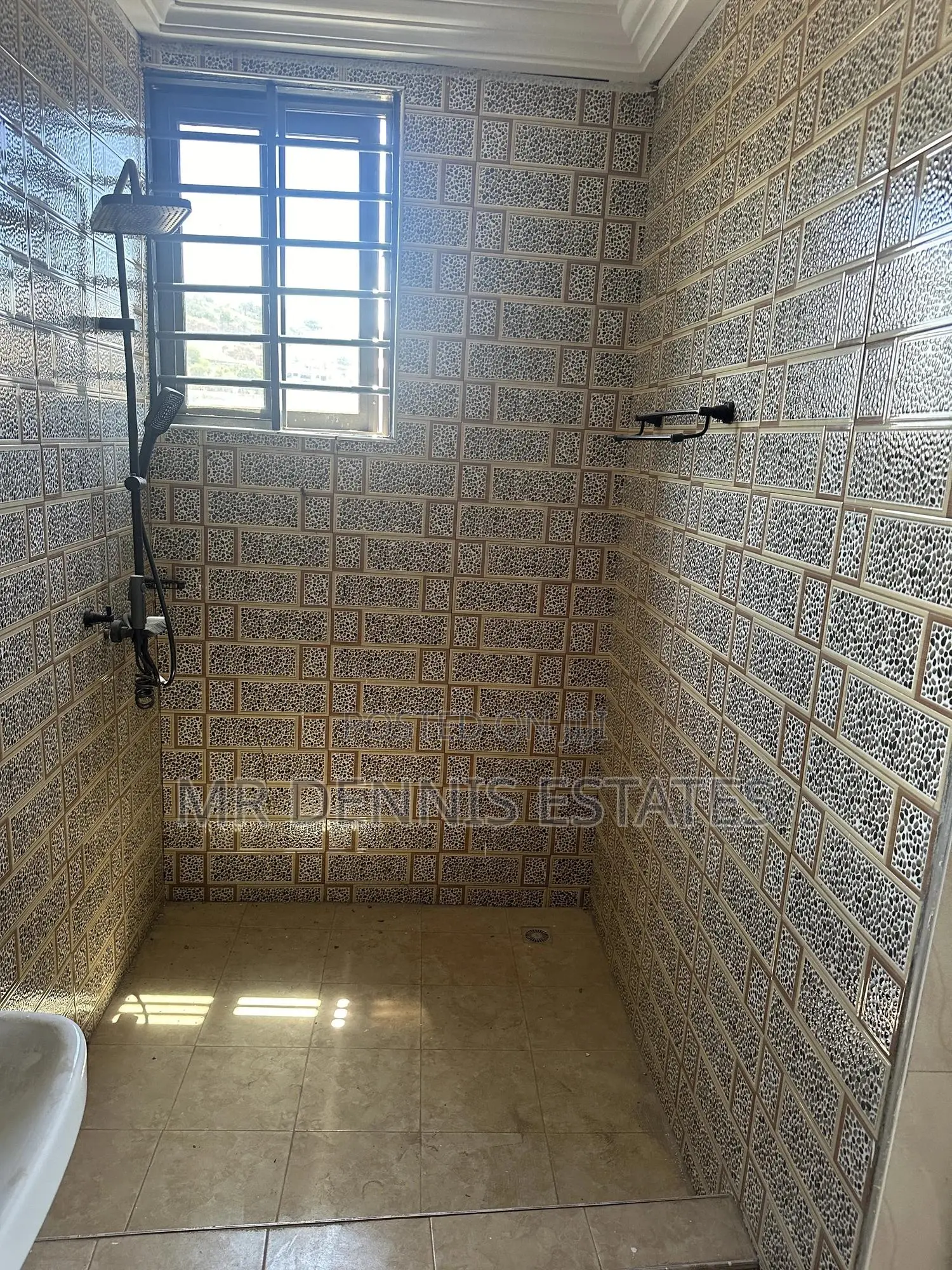 2bdrm Apartment in Old Barrier for rent